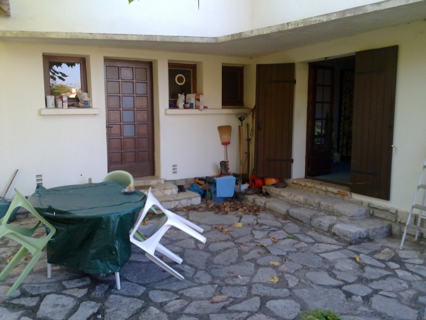 B_686_p1.jpg